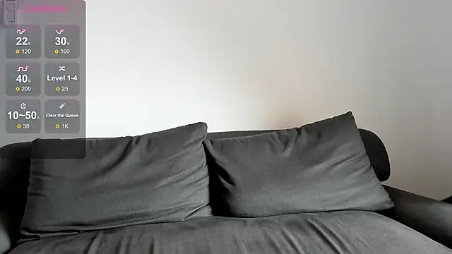 Snapshot of minimaya chatting on 03/18/25, 01:43 minimaya online show from 03/18/25, 01:43