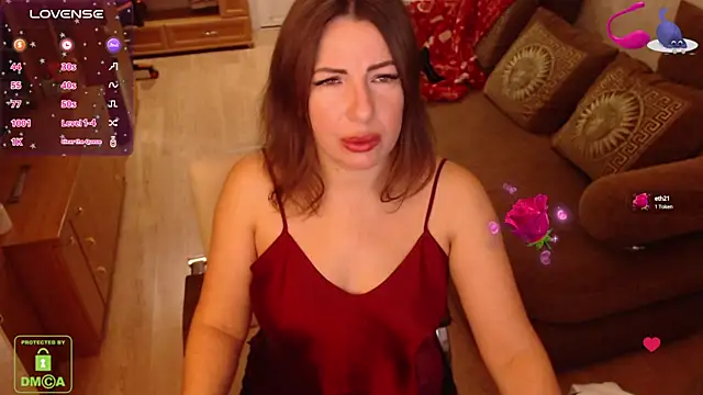 LauraClarck online show from 01/24/25, 05:42