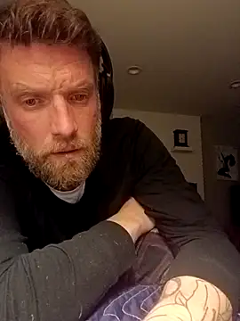 Keeganmichaelclark online show from 12/03/25, 10:35