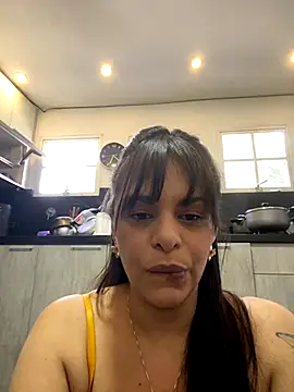 Kataliina online show from 09/08/25, 09:36