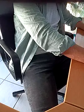 Laviestbelle online show from 11/03/25, 02:29