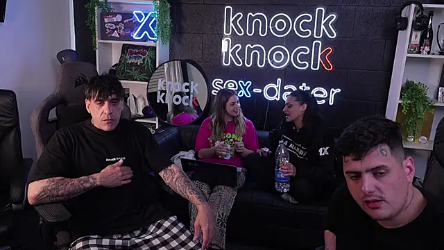 Elnonoykeila77 online show from 09/18/25, 09:28