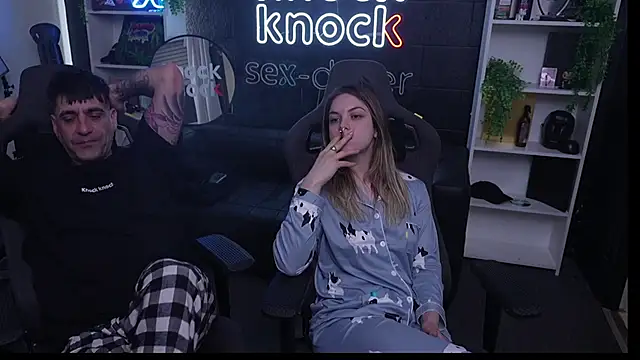 Elnonoykeila77 online show from 09/20/25, 04:08