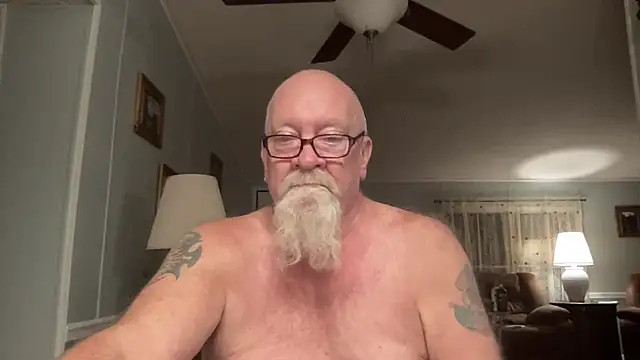 kcbace61760 online show from 10/14/25, 12:44