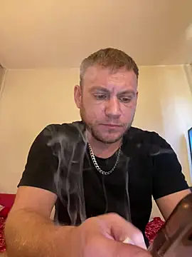 Weestud94 online show from 03/01/25, 02:23