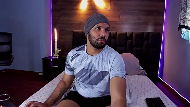 anthonylatynxd online show from 02/06/25, 03:52