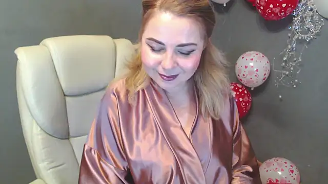 Snapshot of Cute_sun chatting on 02/15/26, 06:59 Cute sun online show from 02/15/26, 06:59