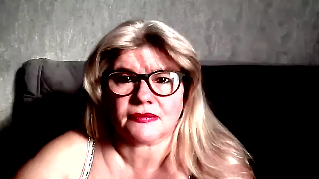 Diana 49 online show from 02/16/26, 01:29