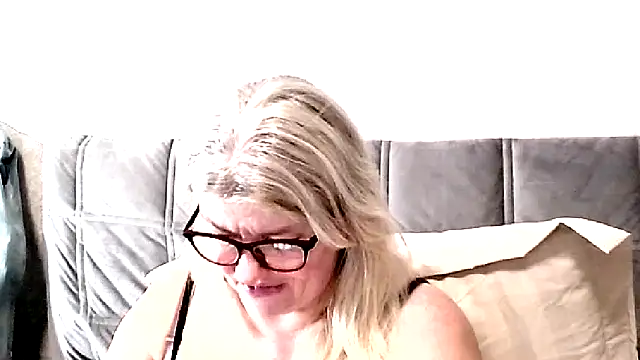 Diana 49 online show from 03/26/26, 10:26