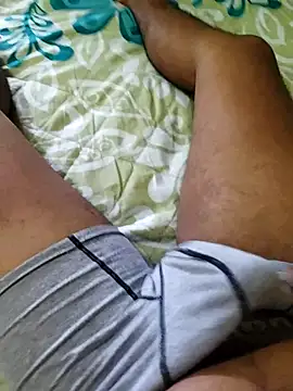 Chocolatinajet online show from 11/19/25, 06:41