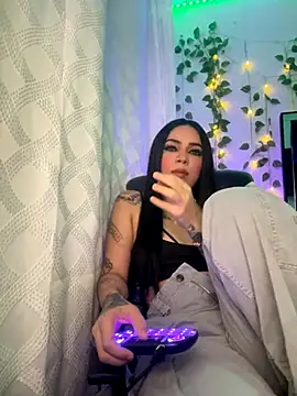 Snapshot of iam_jaylow89 chatting on 10/09/25, 03:04 iam jaylow89 online show from 10/09/25, 03:04