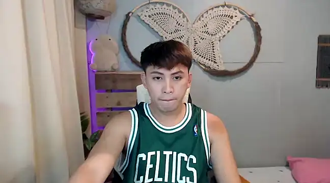 Snapshot of princeJayX chatting on 12/03/24, 06:59 princeJayX online show from 12/03/24, 06:59