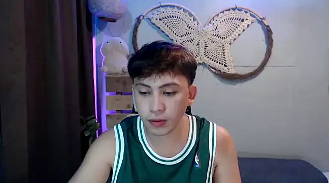 Snapshot of princeJayX chatting on 12/05/24, 09:28 princeJayX online show from 12/05/24, 09:28
