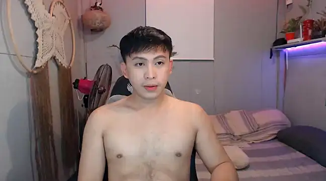 Snapshot of princeJayX chatting on 02/25/25, 06:14 princeJayX online show from 02/25/25, 06:14