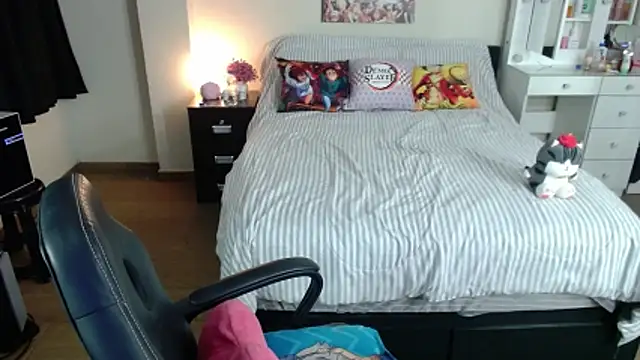 kittykat18x online show from 02/18/26, 01:12