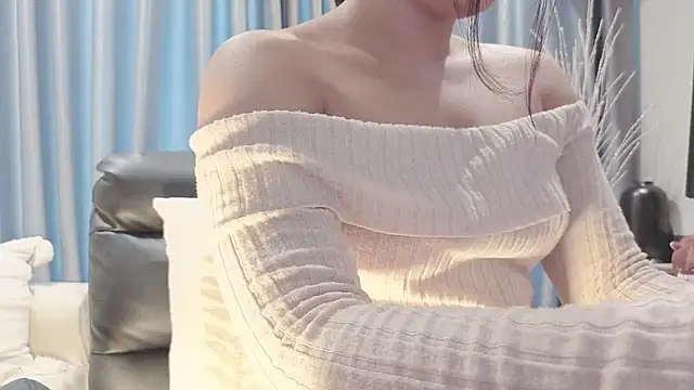 Snapshot of Kya_Choco8 chatting on 09/25/25, 12:36 Kya Choco8 online show from 09/25/25, 12:36