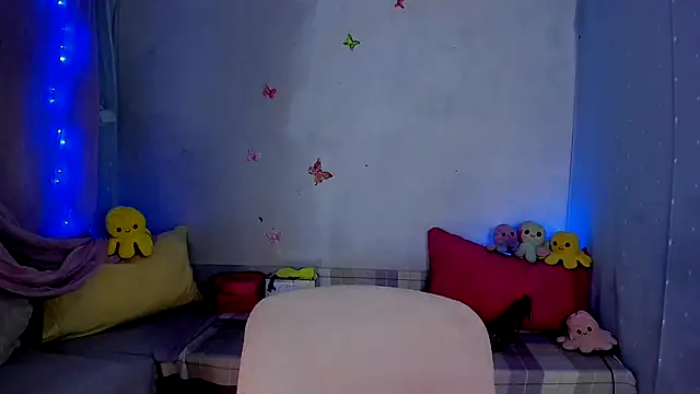 LickLizzy online show from 09/18/25, 12:01