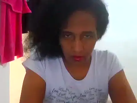 Snapshot of Aishamara chatting on 03/15/25, 03:37 Aishamara online show from 03/15/25, 03:37
