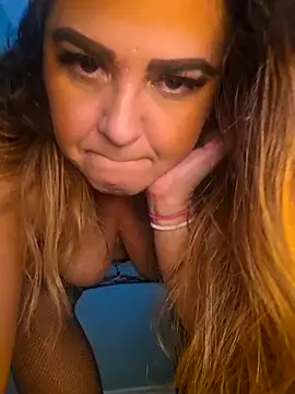 Snapshot of sweetcheekzx chatting on 10/21/25, 12:11 sweetcheekzx online show from 10/21/25, 12:11