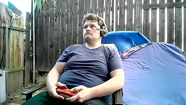 Snapshot of fuckineverett chatting on 03/01/26, 06:21 fuckineverett online show from 03/01/26, 06:21