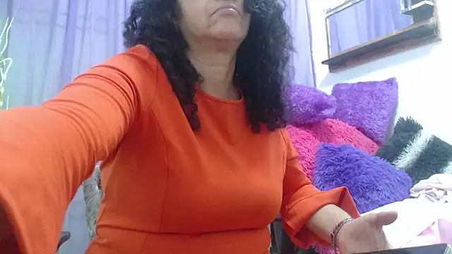 heyline milf online show from 10/07/25, 01:03