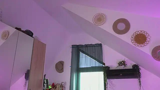 Amaliamour online show from 03/27/26, 08:26