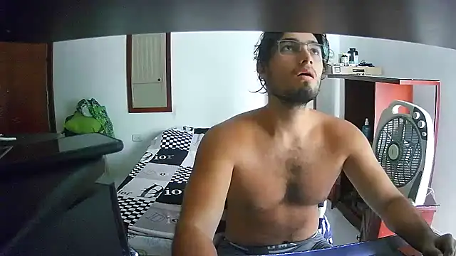 lechero226 online show from 12/02/25, 07:53