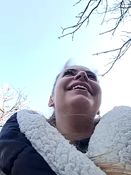 Keli Jessi online show from 01/04/25, 01:10