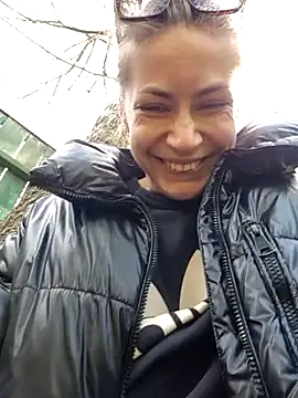 Keli Jessi online show from 04/28/26, 01:05