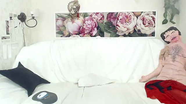 Snapshot of FlaviaSquirts chatting on 12/25/24, 12:26 FlaviaSquirts online show from 12/25/24, 12:26