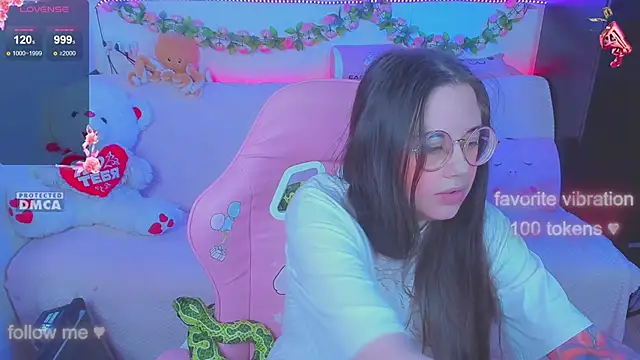 Lolisuccub online show from 10/02/25, 06:26