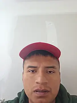 Snapshot of Diablo9804 chatting on 10/29/25, 04:20 Diablo9804 online show from 10/29/25, 04:20