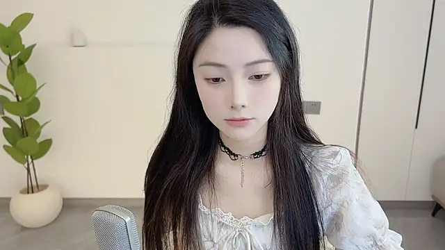 HaagenDazs  online show from 03/13/25, 01:10