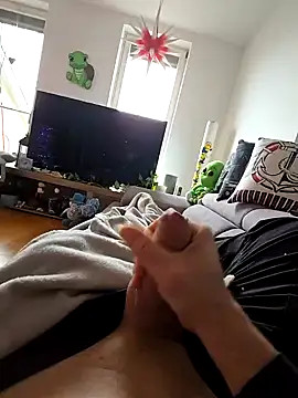 lovebbwgirly online show from 12/27/24, 12:45