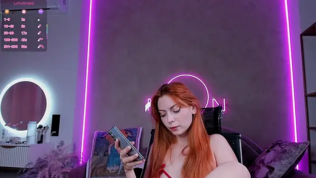 lika lil online show from 09/30/25, 07:24