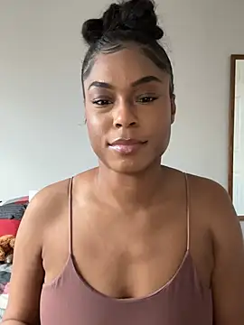 CandyLuxxxx online show from 01/08/25, 09:01