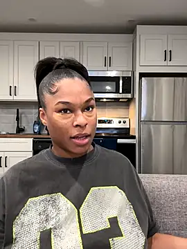 CandyLuxxxx online show from 09/13/25, 04:23