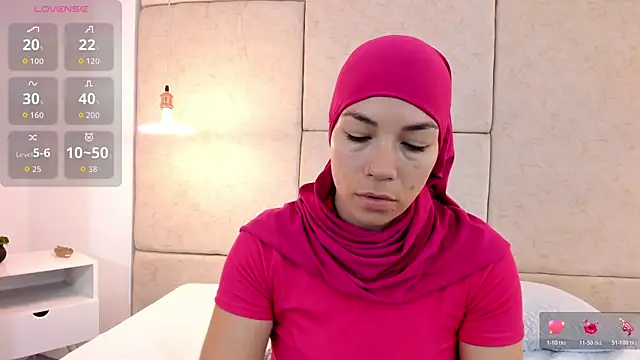 aisha vs online show from 03/07/26, 12:24