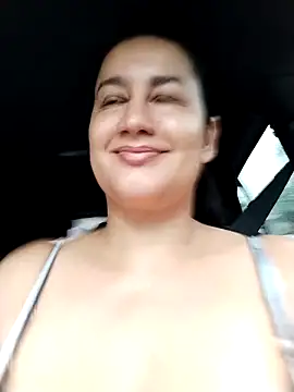 keilymadam online show from 10/14/25, 12:17