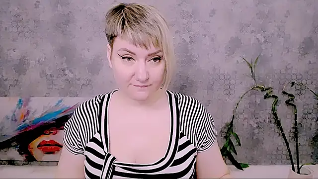 Djullia online show from 04/11/26, 08:07