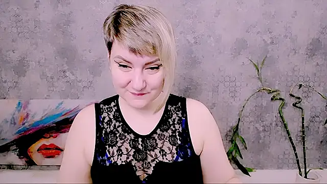 Djullia online show from 04/19/26, 05:07