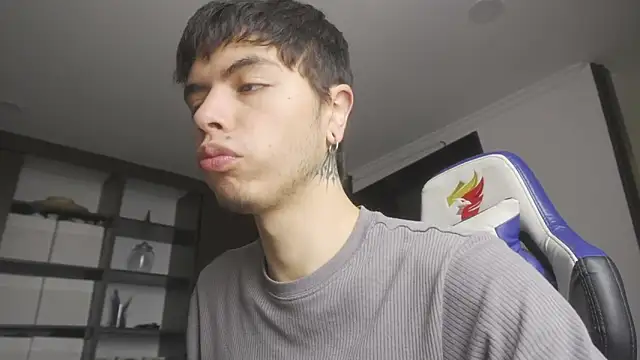 Snapshot of _morghan_ chatting on 02/28/25, 03:04  morghan  online show from 02/28/25, 03:04