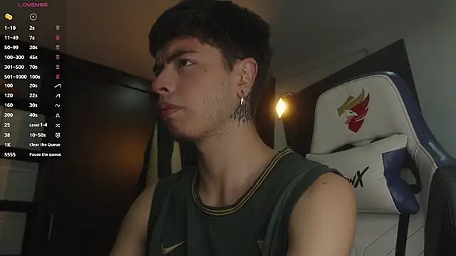 Snapshot of _morghan_ chatting on 09/17/25, 04:36  morghan  online show from 09/17/25, 04:36