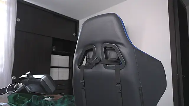  morghan  online show from 04/13/26, 05:18