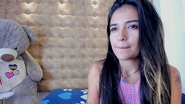 violet giraldo online show from 07/23/26, 07:34