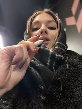 KrisMagnoly online show from 01/22/25, 02:46