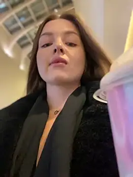 KrisMagnoly online show from 11/08/25, 04:40