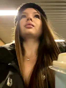 KrisMagnoly online show from 12/21/25, 02:46