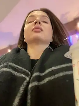 KrisMagnoly online show from 02/18/26, 05:42