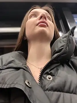 KrisMagnoly online show from 04/09/26, 06:46